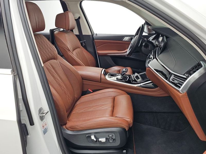 2021 BMW X7 M50i 6STR photo 11
