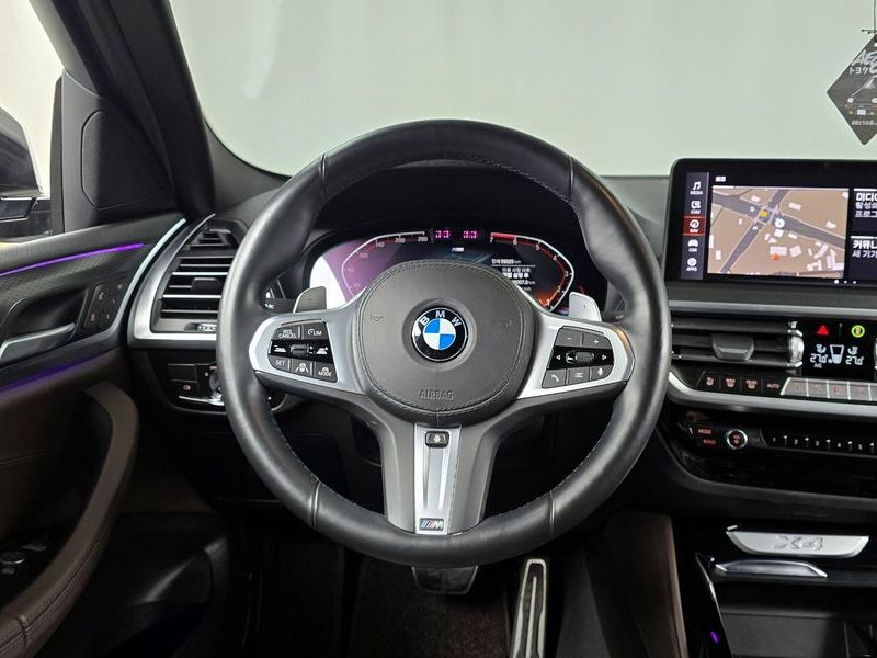 2022 BMW X4 xDrive20i M Sport photo 13