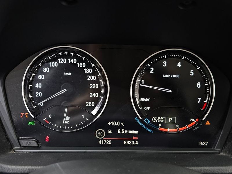 2021 BMW X1 xDrive 20i xLine photo 8