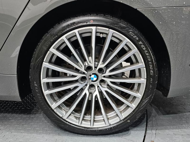2020 BMW 7 Series 730d xDrive Design Pure Excellence photo 22