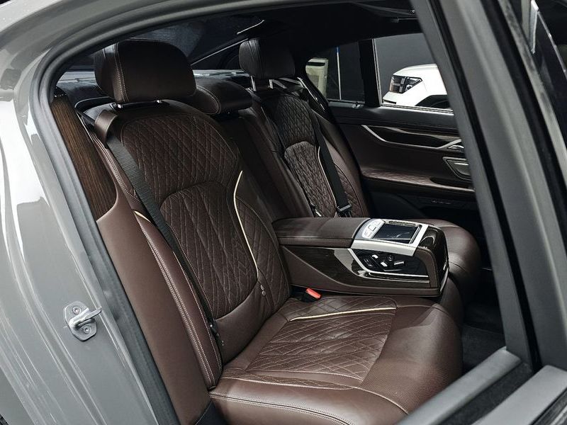 2020 BMW 7 Series 730d xDrive Design Pure Excellence photo 27