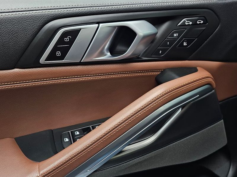 2020 BMW X6 xDrive30d M Sport photo 16