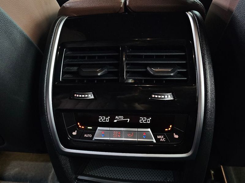2020 BMW X6 xDrive30d M Sport photo 18