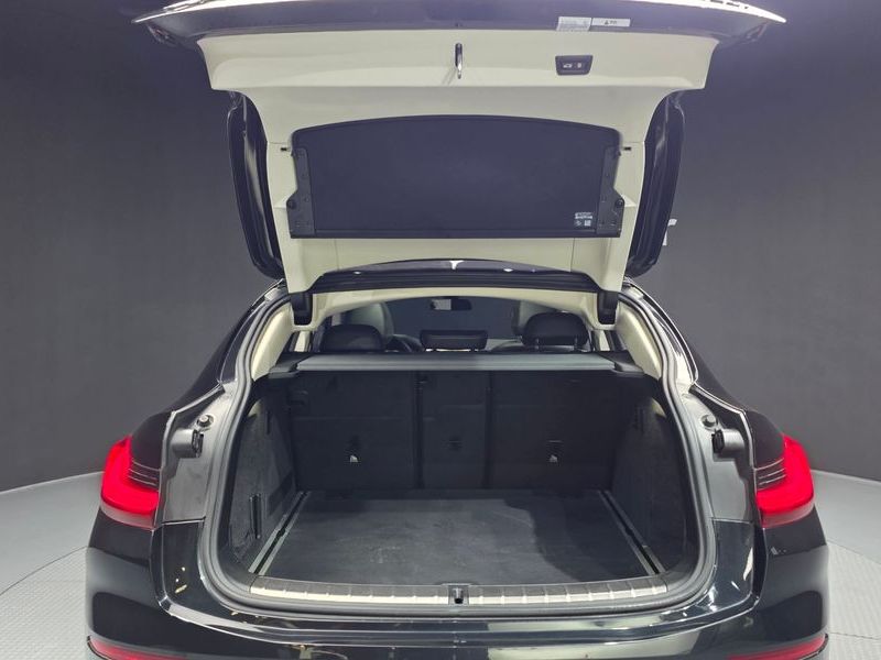 2023 BMW X4 xDrive20i xLine photo 20