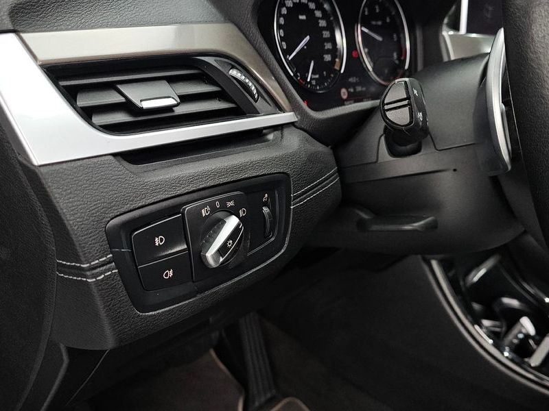 2021 BMW X1 xDrive 18d xLine photo 17
