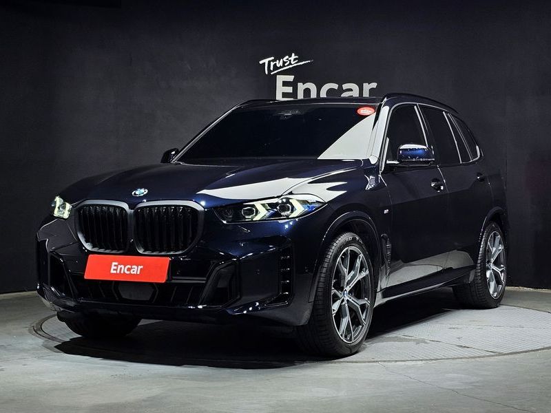 2026 BMW X5 xDrive 40i M Sport photo 1