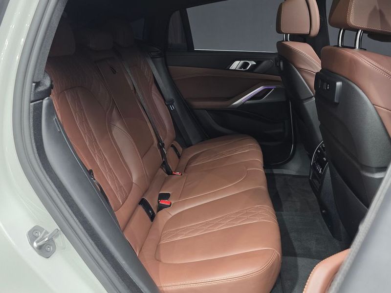 2022 BMW X6 xDrive30d M Sport photo 12