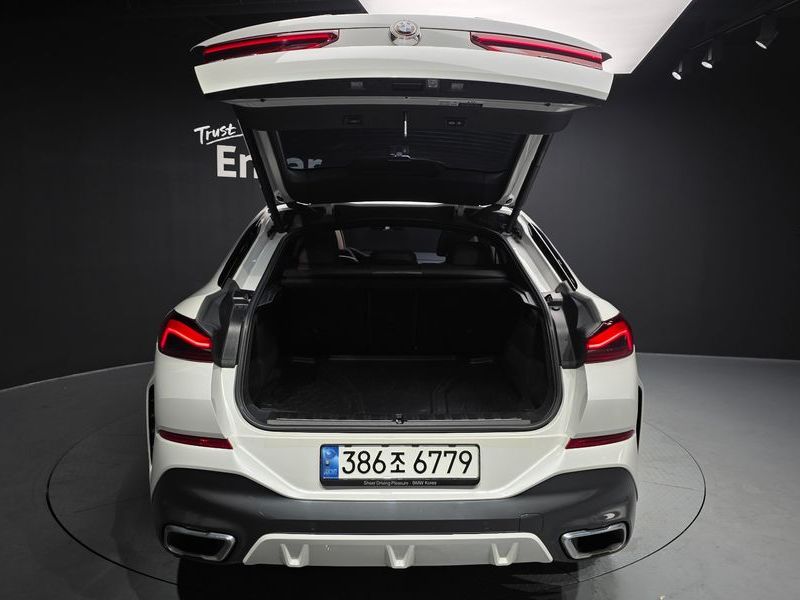 2022 BMW X6 xDrive30d M Sport photo 20
