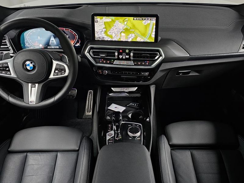 2025 BMW X4 xDrive20i M Sport Pro Special Edition photo 7