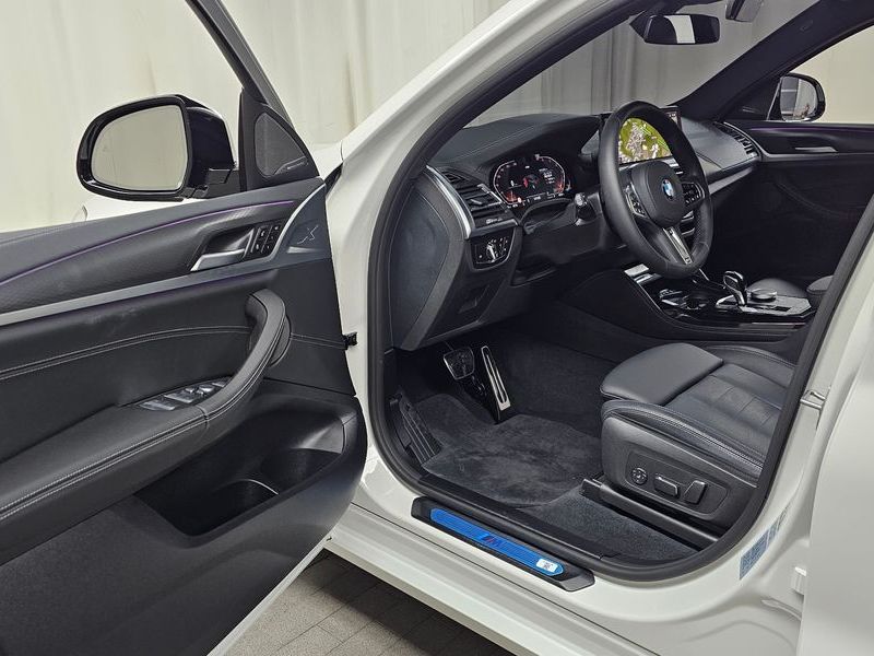 2025 BMW X4 xDrive20i M Sport Pro Special Edition photo 10