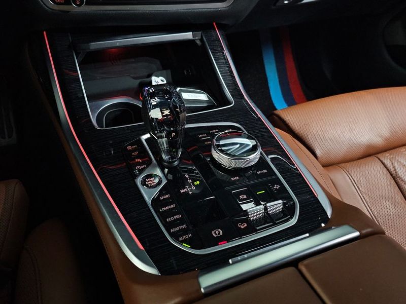 2022 BMW X7 xDrive 40i M Sport 6STR photo 9