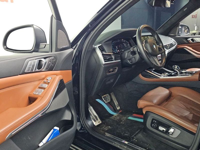 2022 BMW X7 xDrive 40i M Sport 6STR photo 10