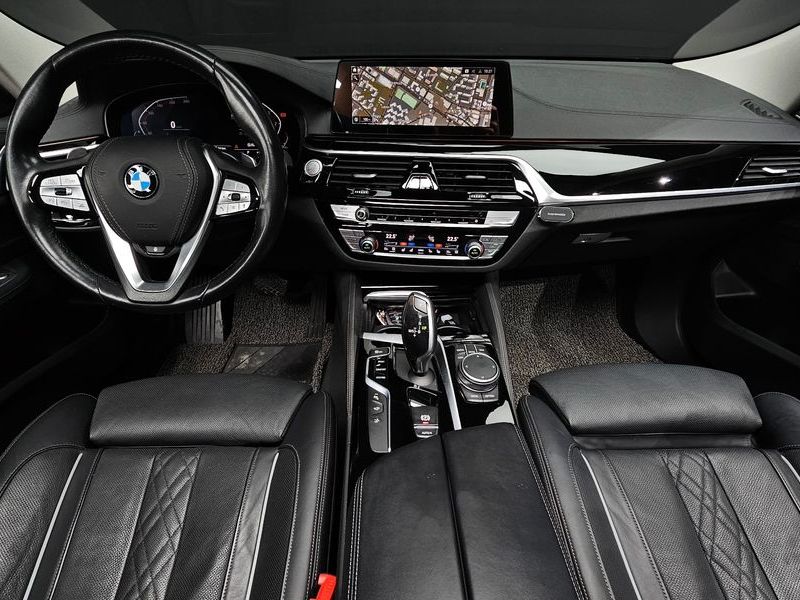 2020 BMW 6 Series 630d xDrive Luxury photo 7