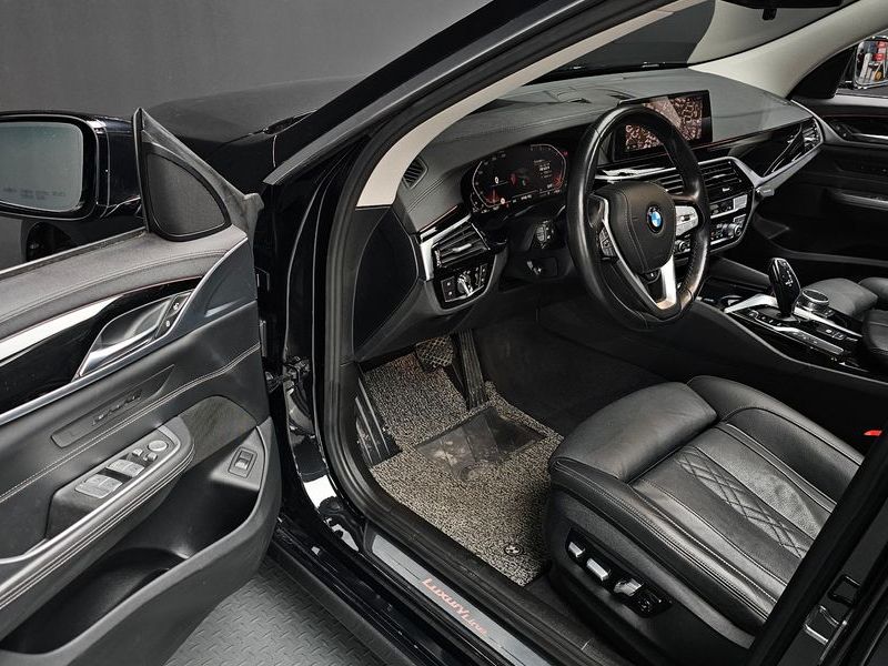 2020 BMW 6 Series 630d xDrive Luxury photo 10