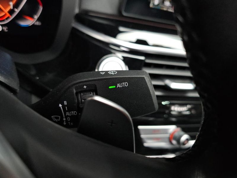 2020 BMW 6 Series 630d xDrive Luxury photo 29