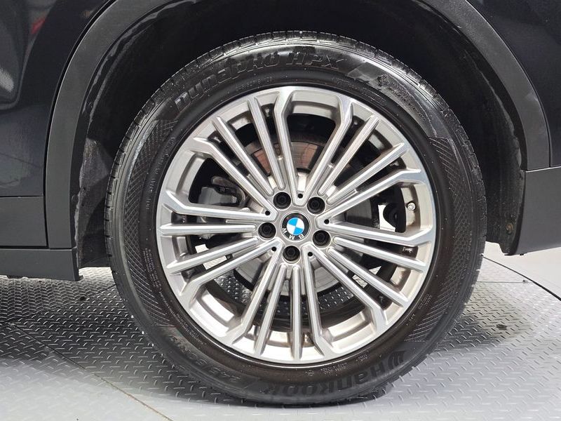 2021 BMW X3 xDrive 20i Luxury photo 21