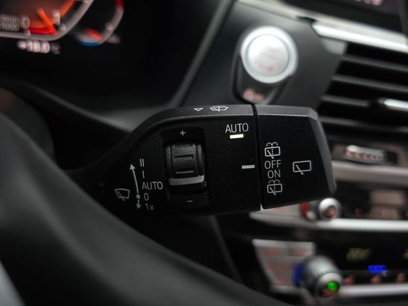 2021 BMW X3 xDrive 20i Luxury photo 28