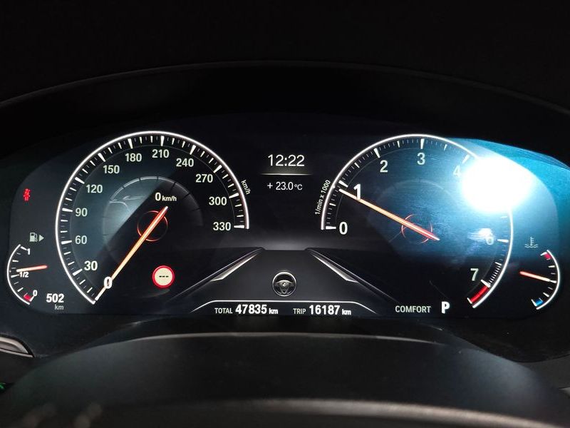 2019 BMW 5 Series 530i Luxury Plus photo 8