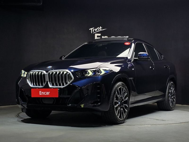2026 BMW X6 xDrive40i M Sport photo 1