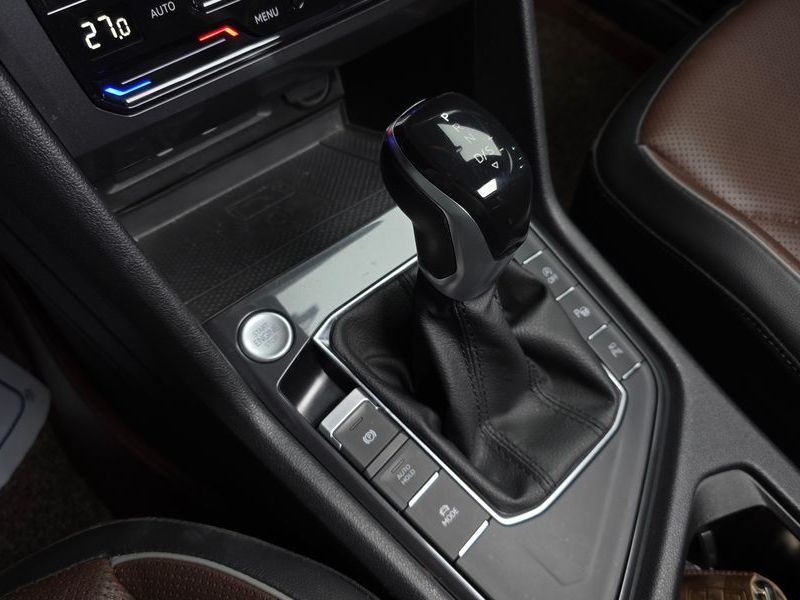 2022 Volkswagen Tiguan 2.0 TSI Prestige photo 9
