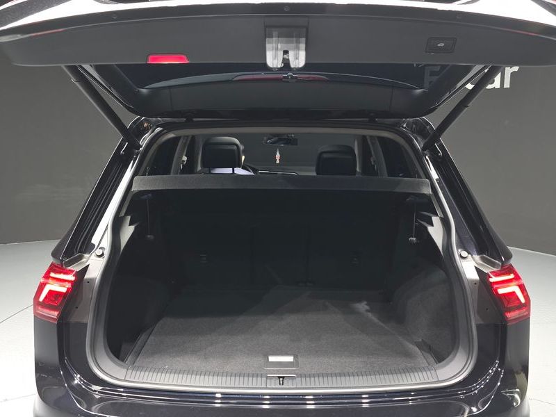 2023 Volkswagen Tiguan 2.0 TDI Prestige photo 20