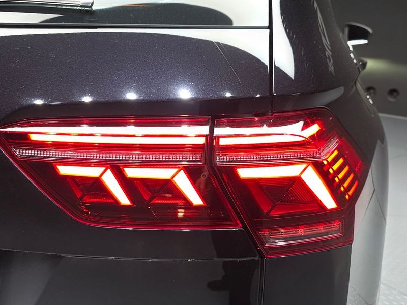 2023 Volkswagen Tiguan 2.0 TDI Prestige photo 23