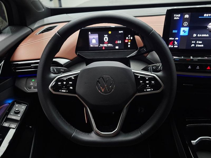 2023 Volkswagen ID.4 Pro photo 13