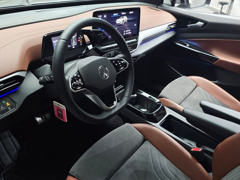 2023 Volkswagen ID.4 Pro photo 28