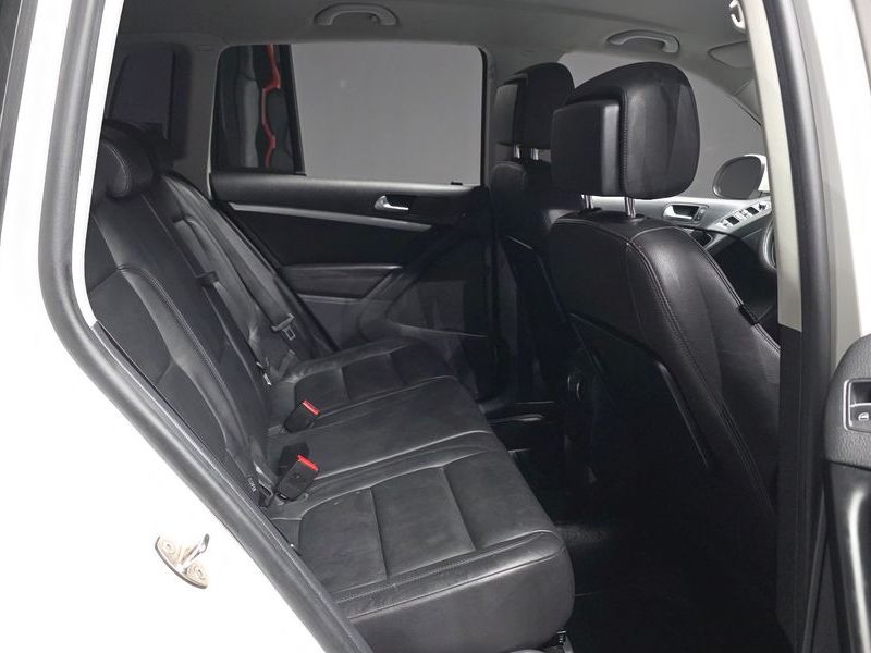 2014 Volkswagen Tiguan 2.0 TDI Comfort 5N photo 12