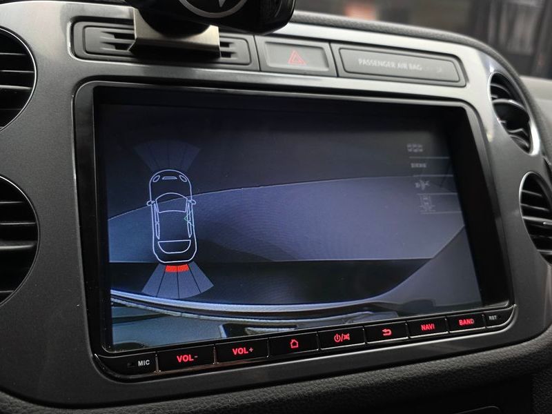2014 Volkswagen Tiguan 2.0 TDI Comfort 5N photo 15