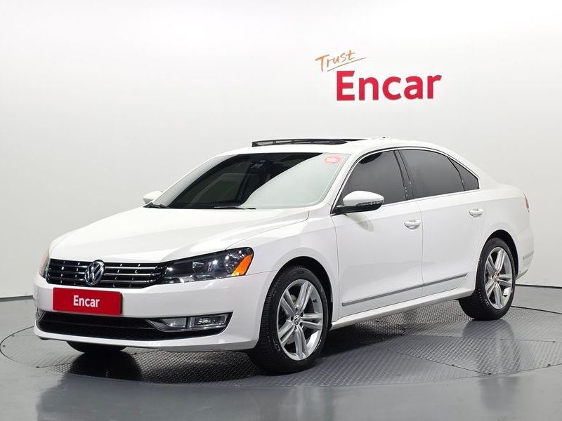 2013 Volkswagen Passat 2.0 TDI B7 photo 1