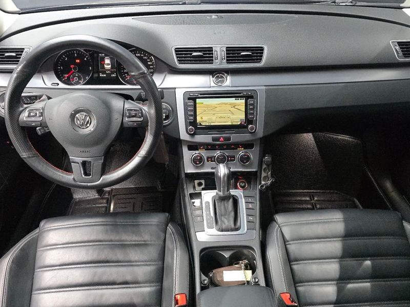 2015 Volkswagen New CC 2.0 TDI BlueMotion photo 7