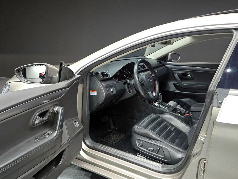 2015 Volkswagen New CC 2.0 TDI BlueMotion photo 10