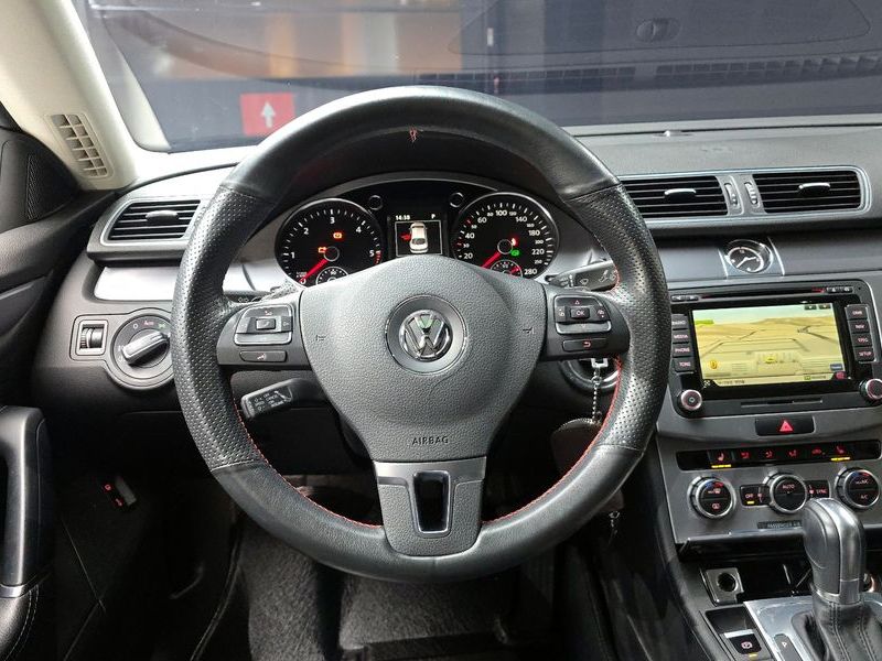 2015 Volkswagen New CC 2.0 TDI BlueMotion photo 13