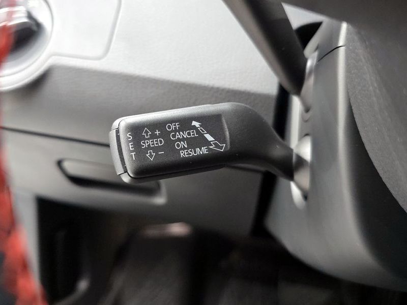 2015 Volkswagen New CC 2.0 TDI BlueMotion photo 17