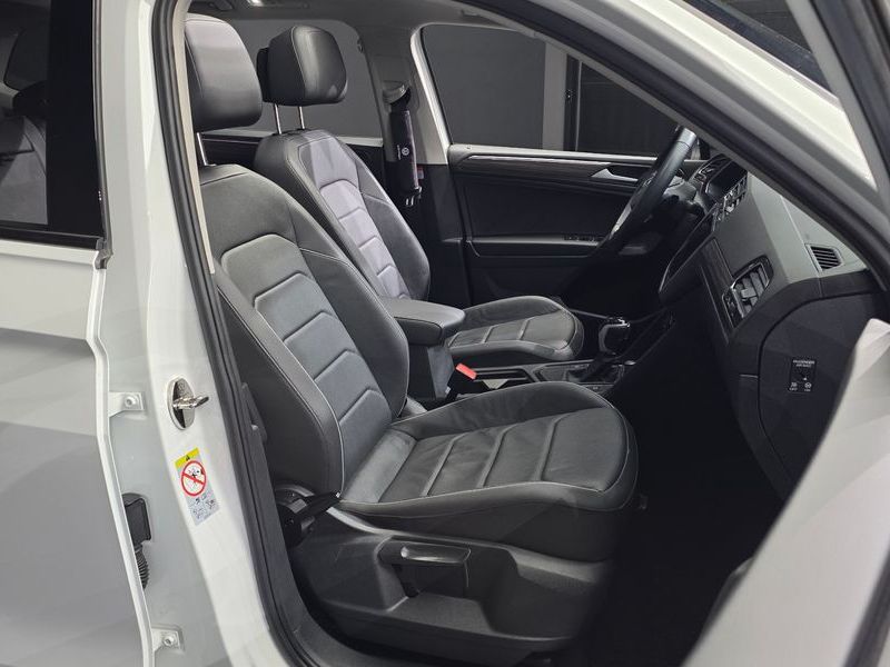 2023 Volkswagen Tiguan 2.0 TSI Prestige photo 12