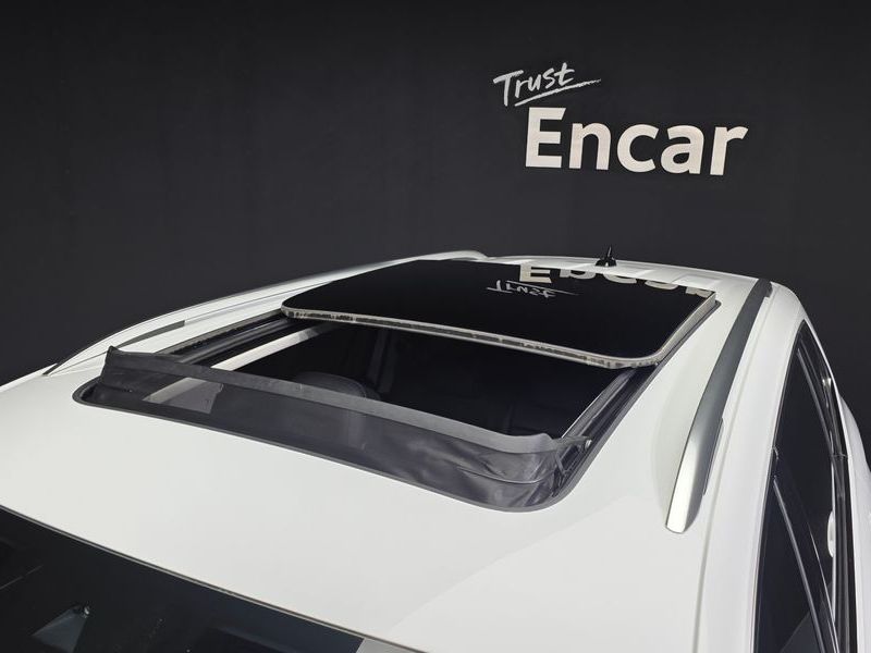2023 Volkswagen Tiguan 2.0 TSI Prestige photo 20