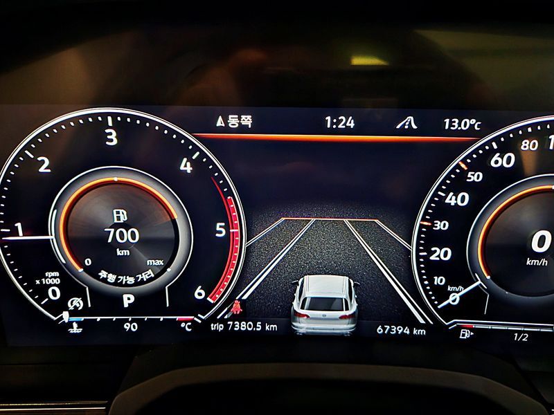 2023 Volkswagen Touareg 3.0 TDI Prestige photo 8