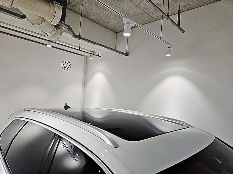 2023 Volkswagen Touareg 3.0 TDI Prestige photo 14