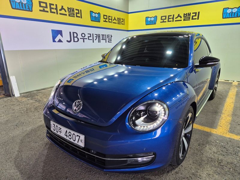 2013 Volkswagen Beetle 2.0 TDI Premium 3rd photo 10