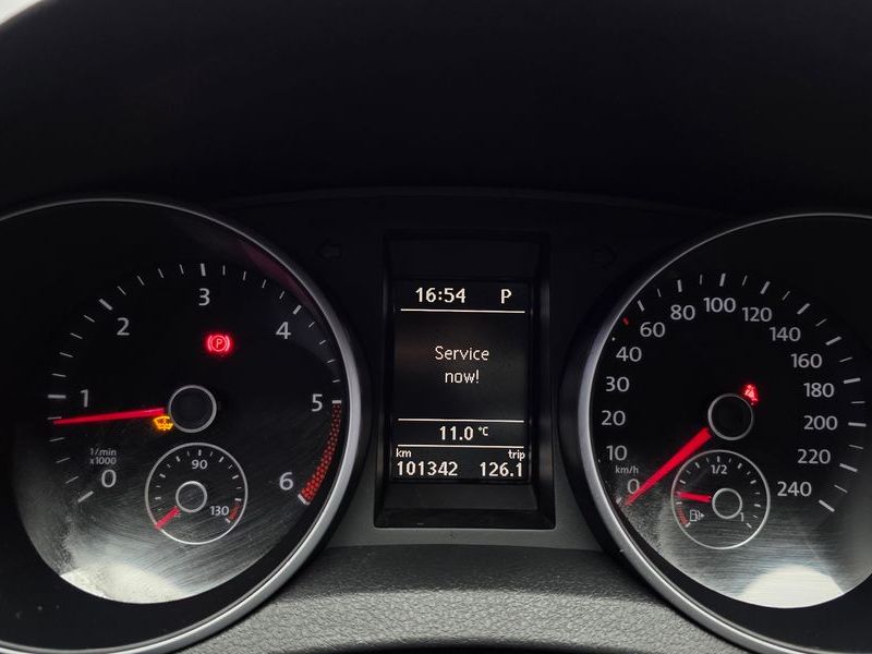 2013 Volkswagen Golf 1.6 TDI Blue Motion StyleEdition photo 8