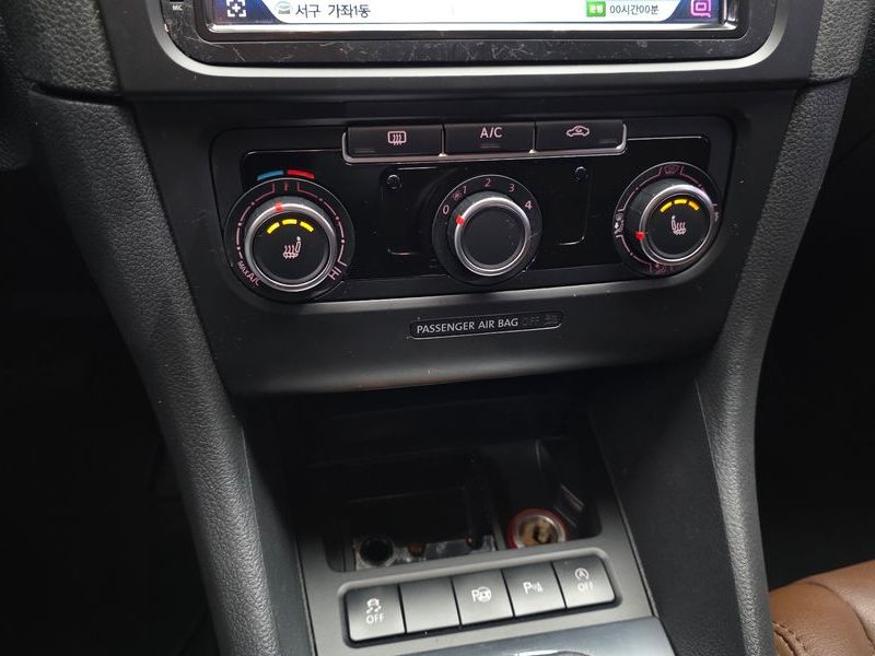 2013 Volkswagen Golf 1.6 TDI Blue Motion StyleEdition photo 16