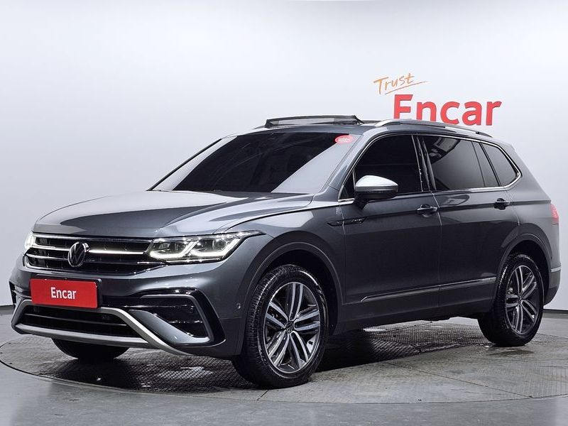 2023 Volkswagen Tiguan 2.0 TSI Prestige photo 1