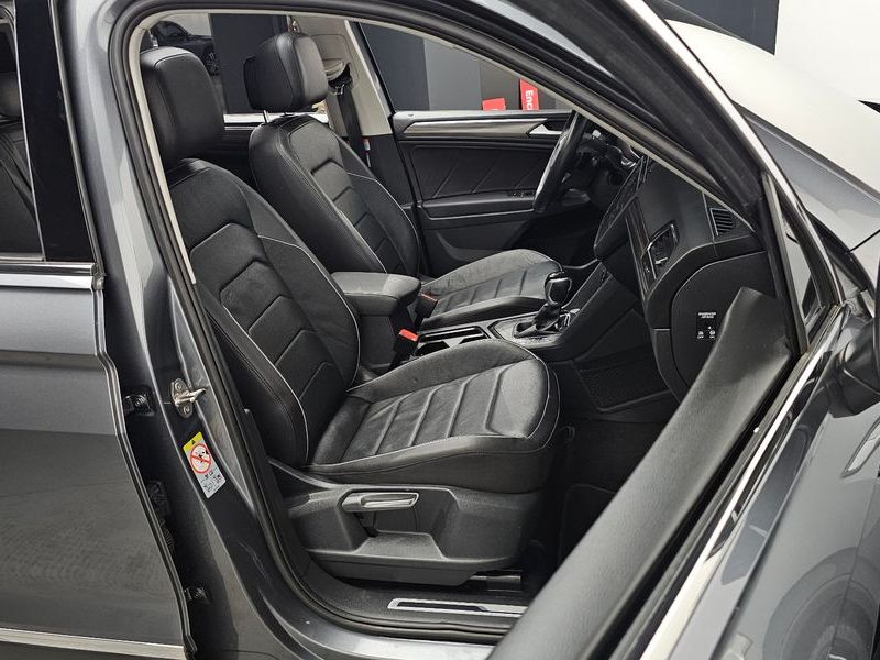 2023 Volkswagen Tiguan 2.0 TSI Prestige photo 12