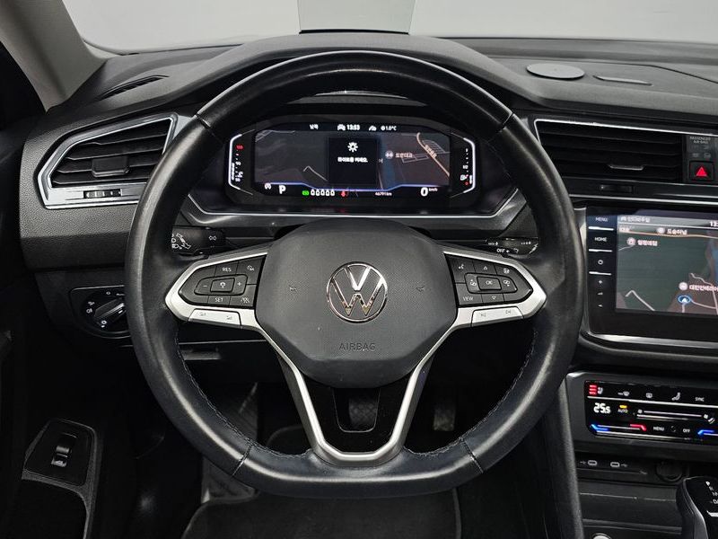2023 Volkswagen Tiguan 2.0 TSI Prestige photo 15