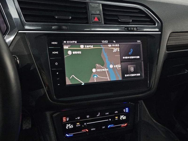 2023 Volkswagen Tiguan 2.0 TSI Prestige photo 16