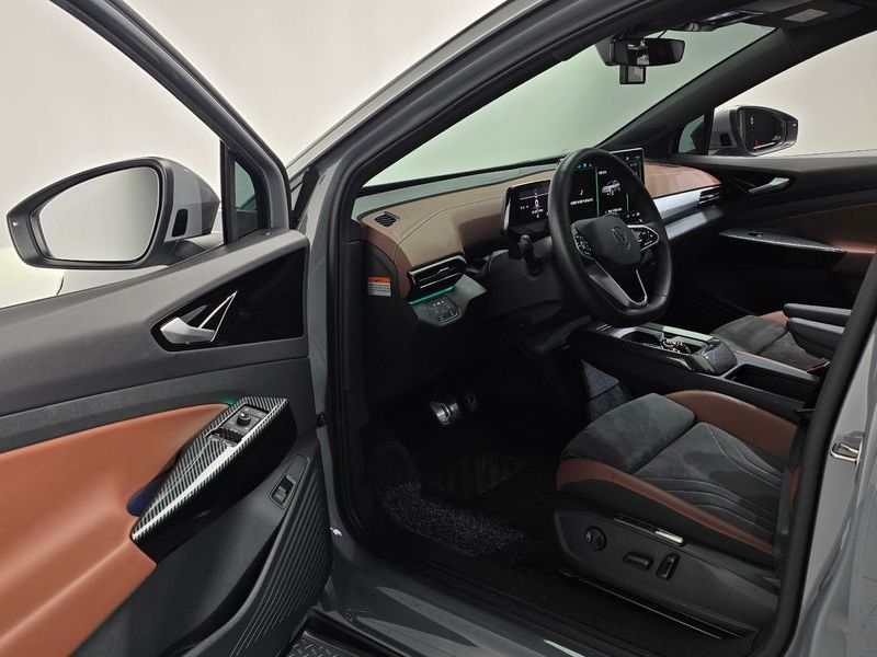 2024 Volkswagen ID.5 Pro photo 10