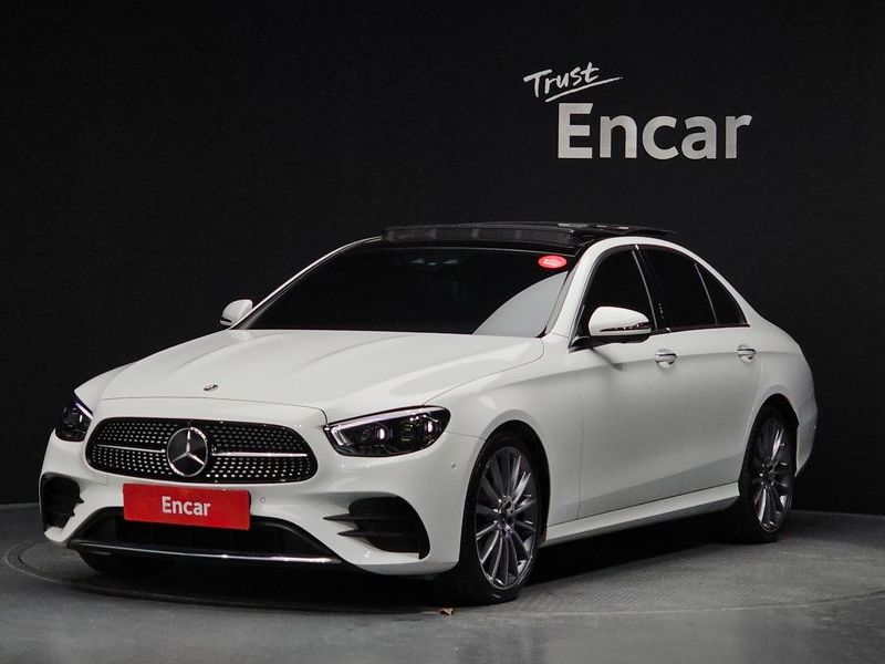 2022 Mercedes-Benz E-Class E350 4MATIC AMG Line photo 1
