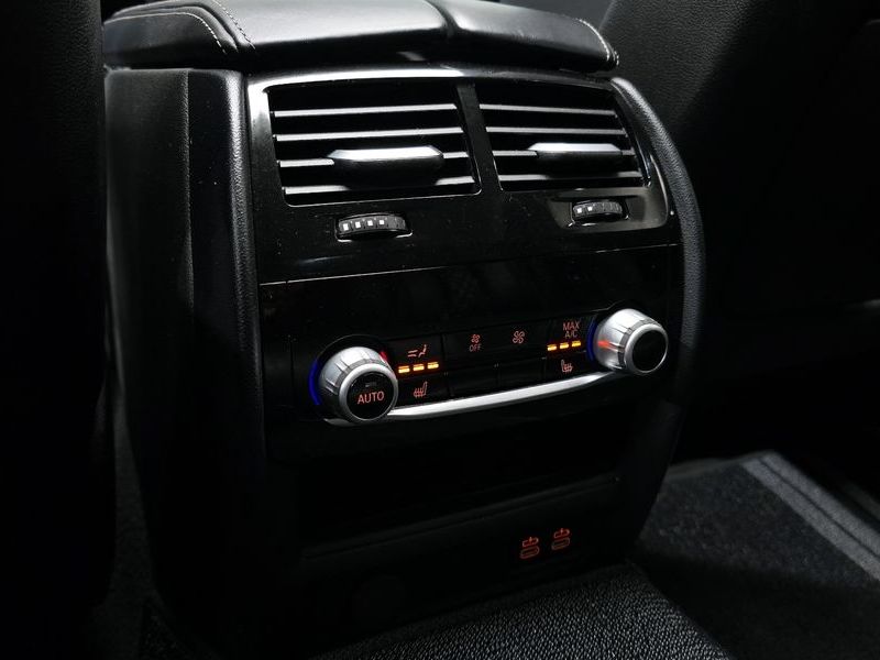2021 BMW 5 Series 523d Luxury photo 16