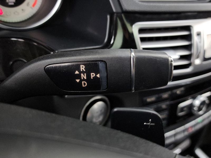 2014 Mercedes-Benz E-Class E250 CDI 4MATIC photo 9